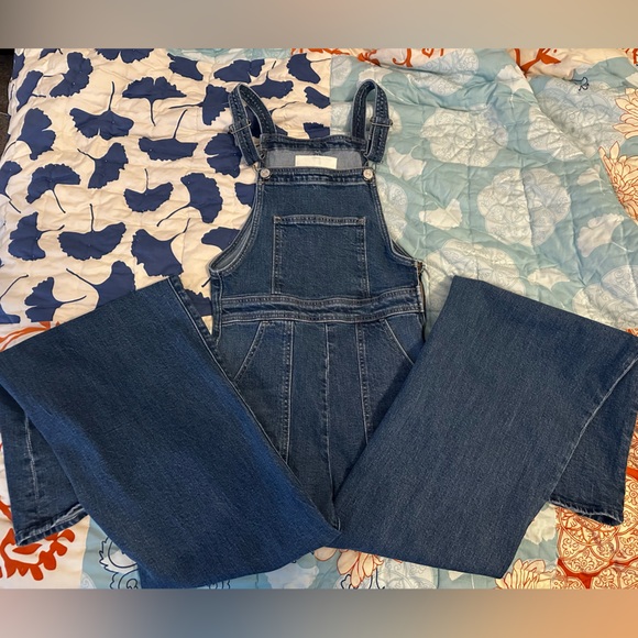 MOTHER High-Waisted Twister Overalls in Punch Buggy size Small - Picture 5 of 8